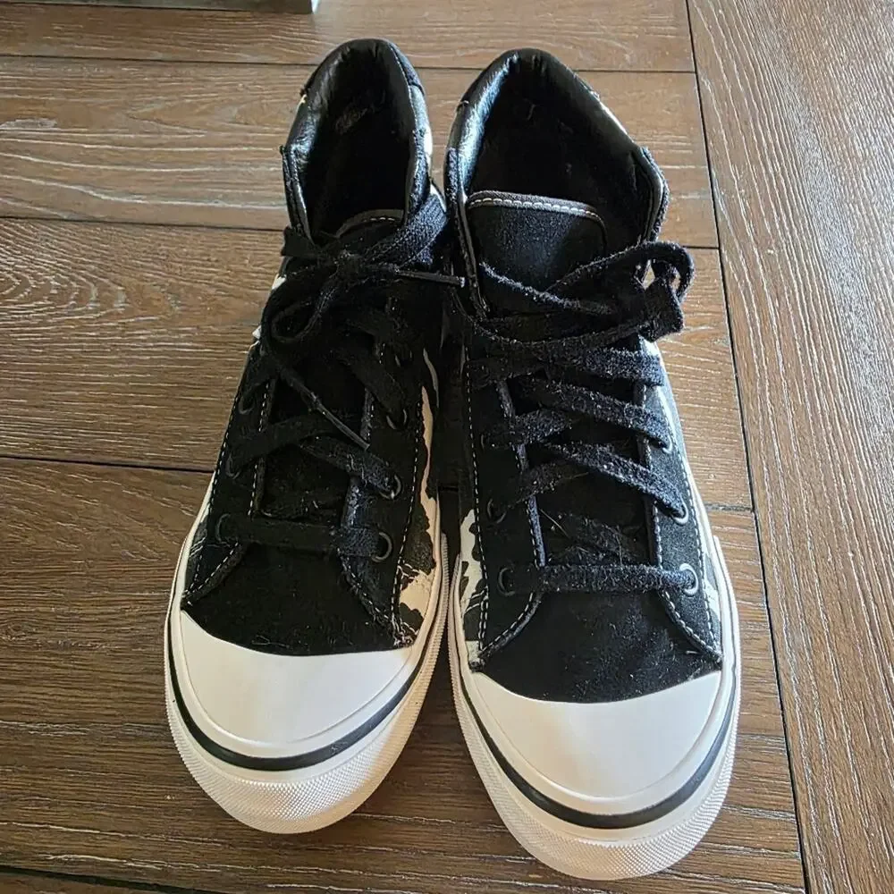 Vans Style 29 Mid DX Cow Print Lug Sole Sneakers - Men’s 7.5 / Women’s 9